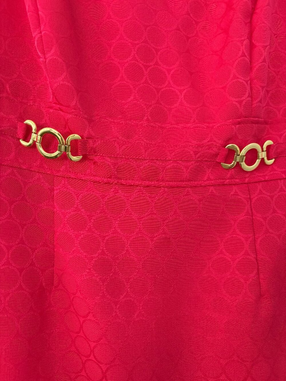 Tahari Arthur S. Levine Size 6 petite fuschia dress
